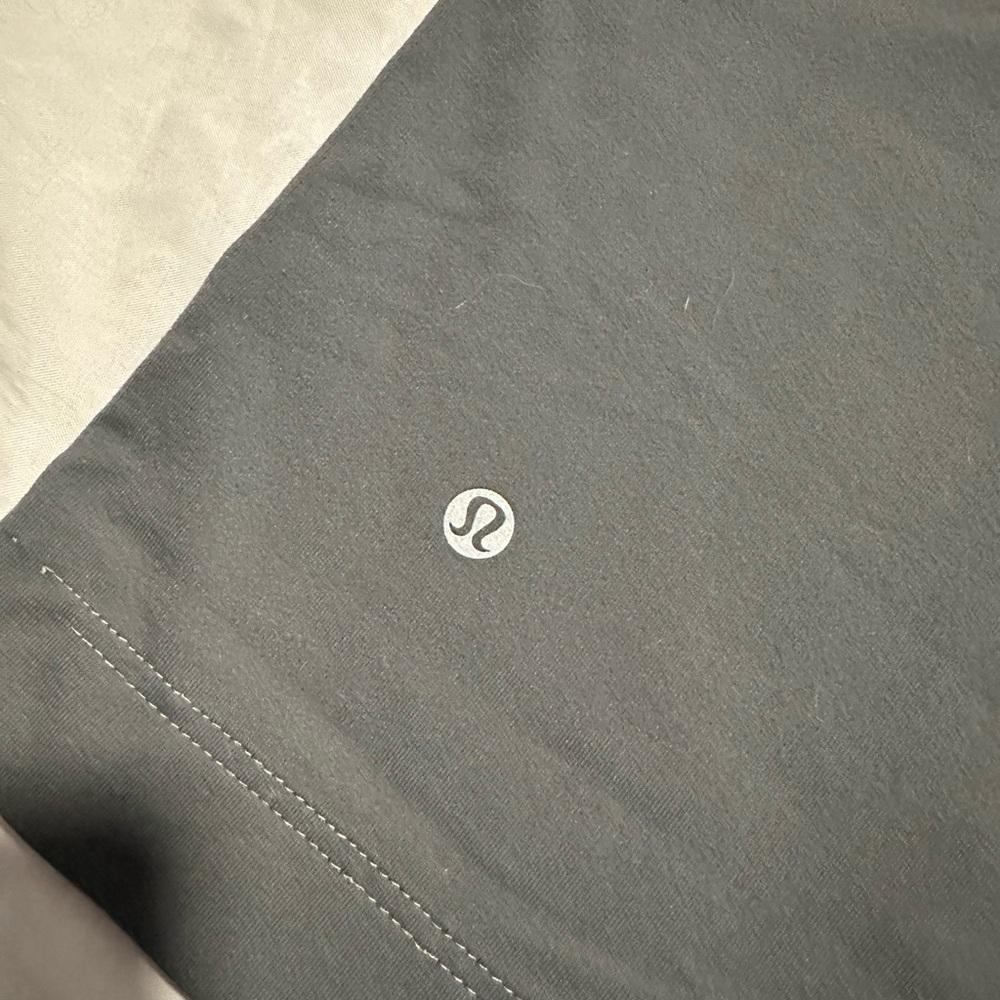 Lululemon Wide-Leg High Rise Crop Leggings Sz 4 - Picture 7 of 9